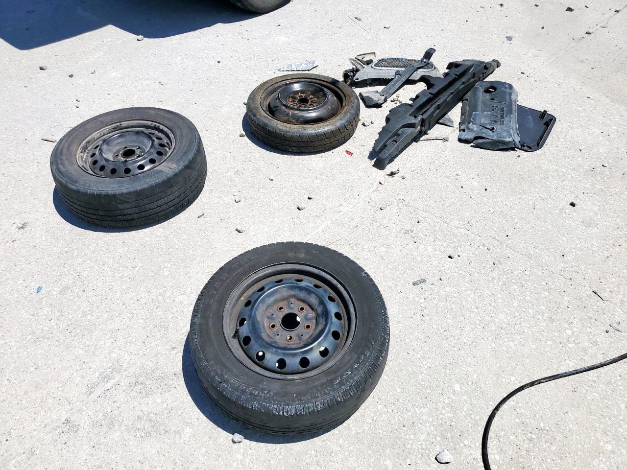 2005 Pontiac Vibe VIN: 5Y2SL63845Z430833 Lot: 65523815