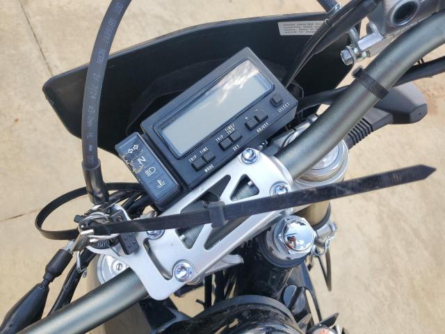 2024 SUZUKI DR-Z400 SM  