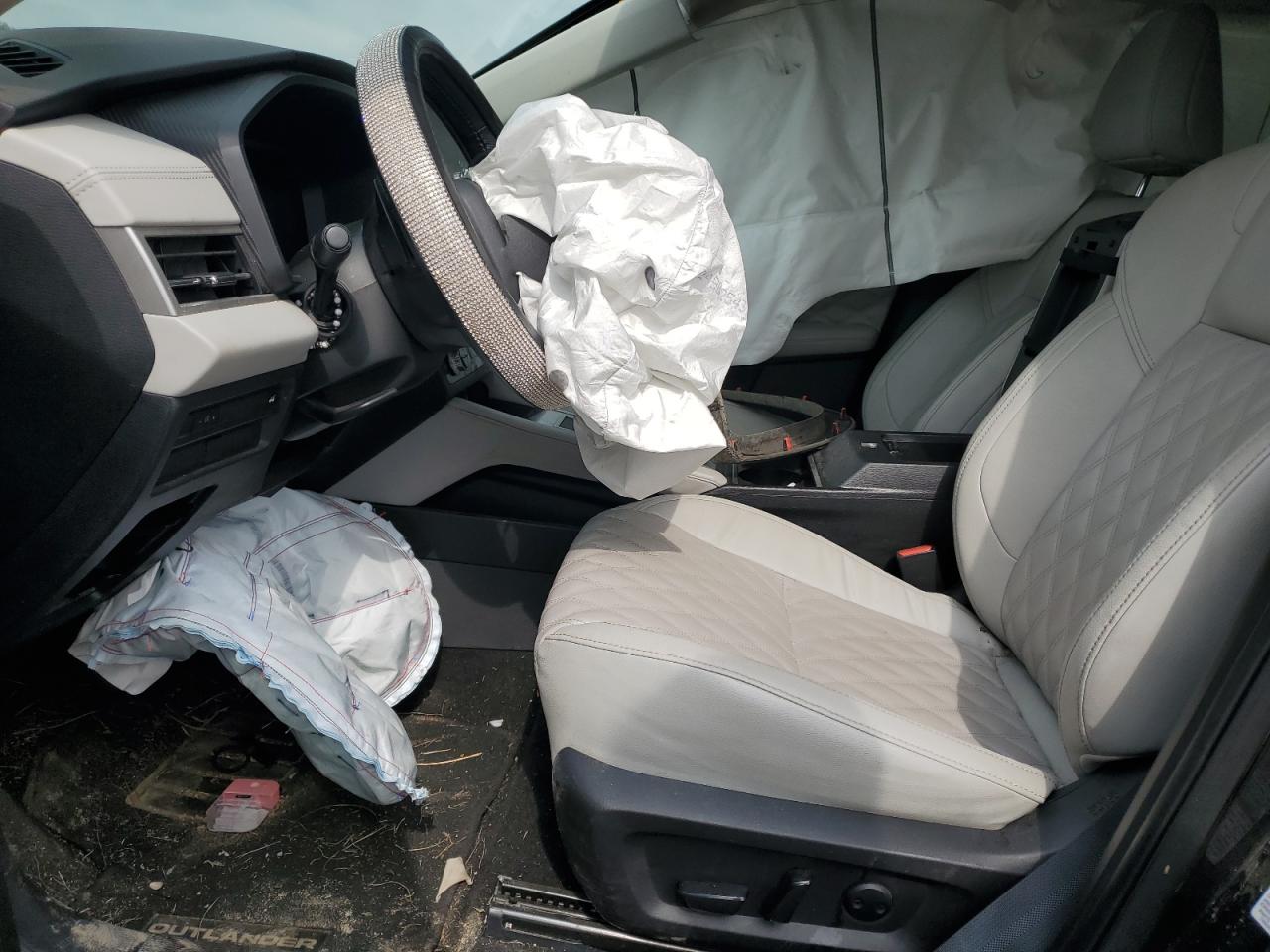 2023 Mitsubishi Outlander Sel VIN: JA4J3VA82PZ061752 Lot: 64852745