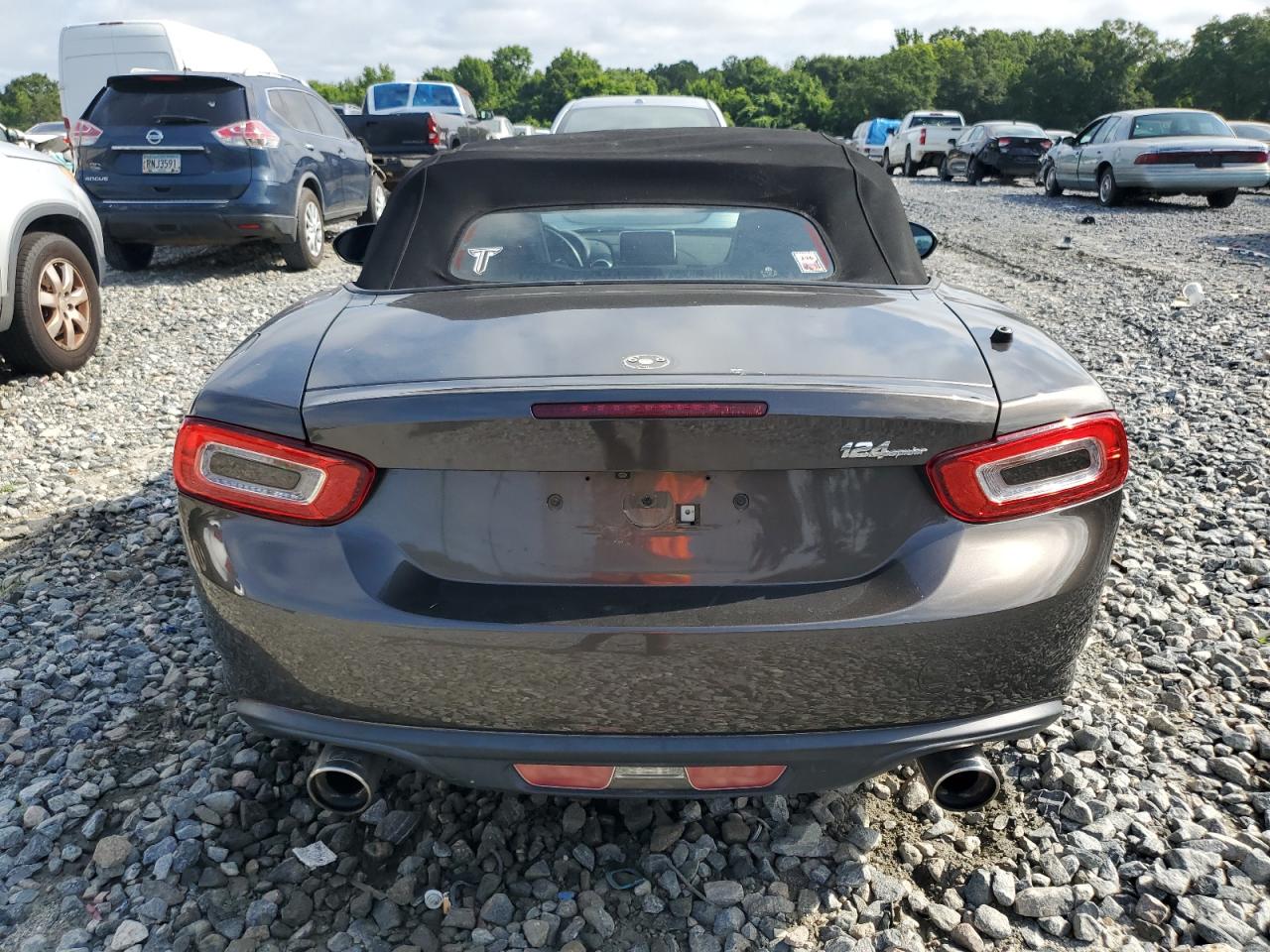 2017 Fiat 124 Spider Classica VIN: JC1NFAEK9H0106573 Lot: 62256185