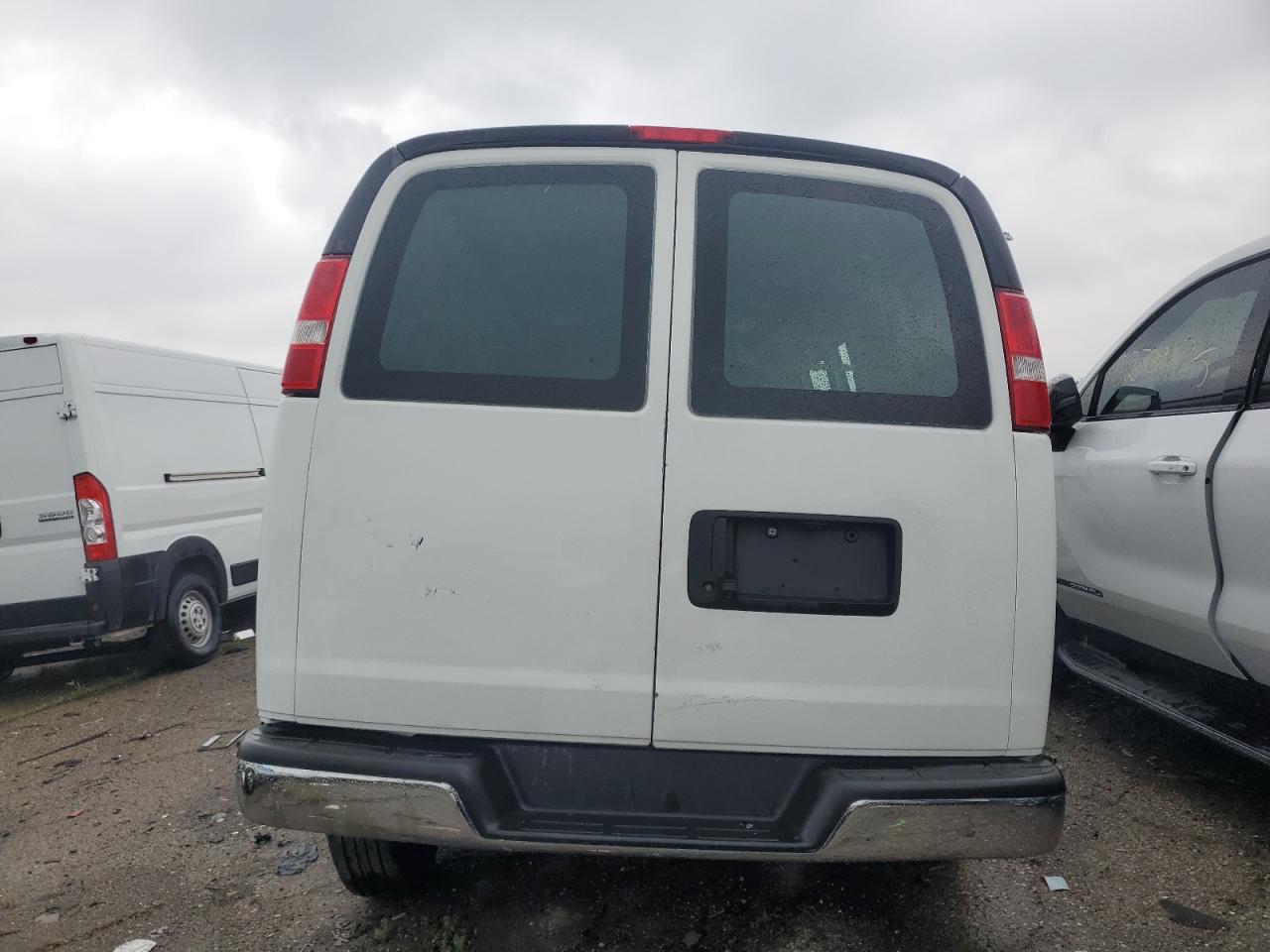 2020 Chevrolet Express G2500 VIN: 1GCWGAFG5L1203366 Lot: 65927675