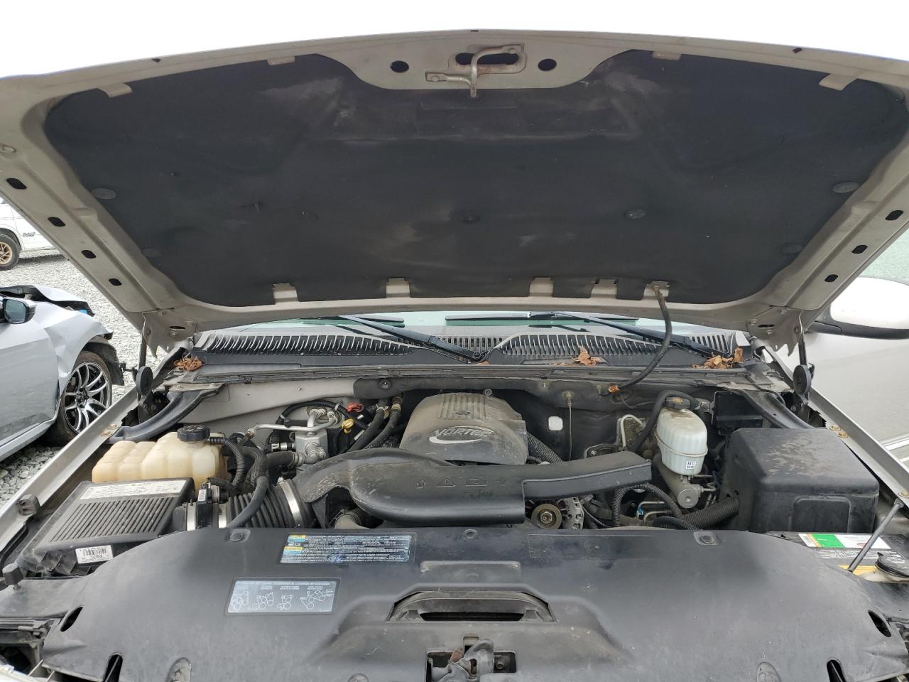 2004 GMC Yukon VIN: 1GKEK13T34J174791 Lot: 63535045