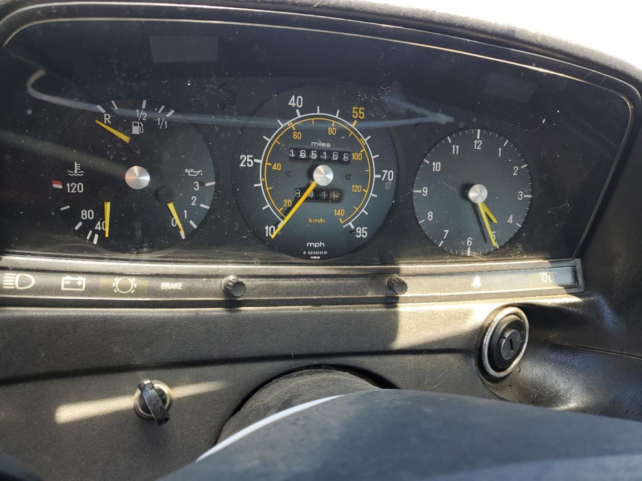 1982 Mercedes-Benz 240 D VIN: WDBAB23A0CB297423 Lot: 64999775