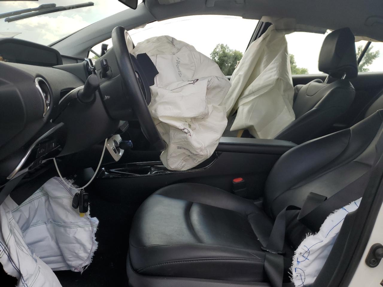 2018 Toyota Prius Prime VIN: JTDKARFP3J3100530 Lot: 62998575