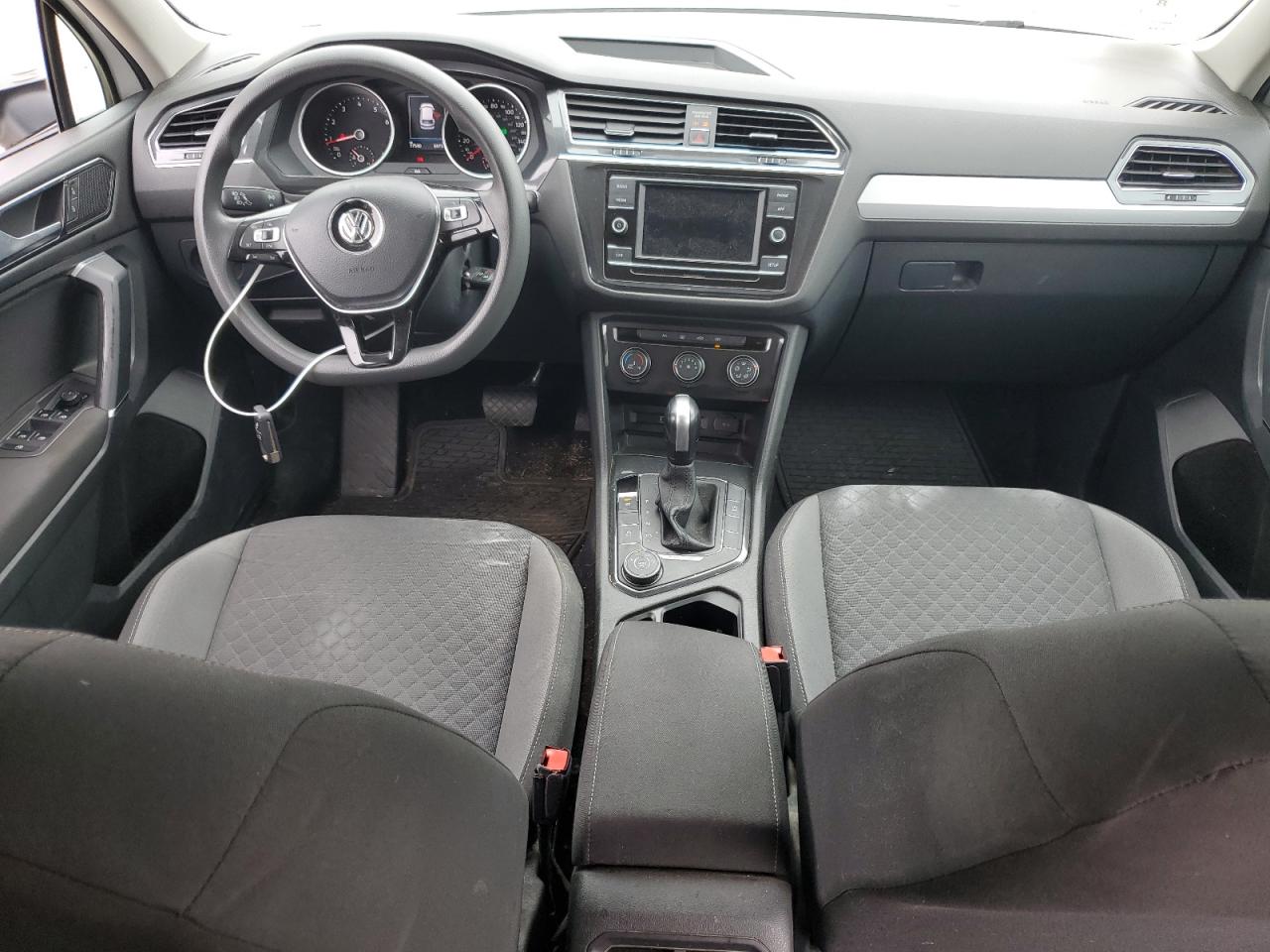 2018 Volkswagen Tiguan S VIN: 3VV0B7AX2JM063986 Lot: 64008315