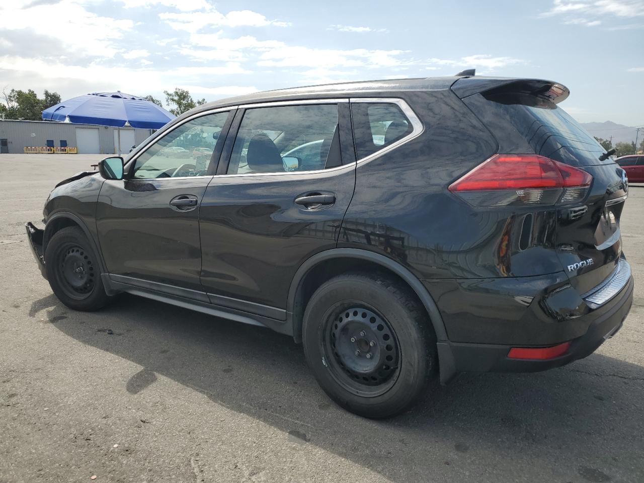 2017 Nissan Rogue S VIN: 5N1AT2MT4HC776648 Lot: 65086025