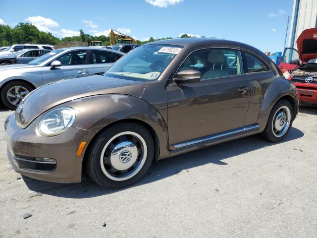 Hatchbacks VOLKSWAGEN BEETLE 2012 Brązowy