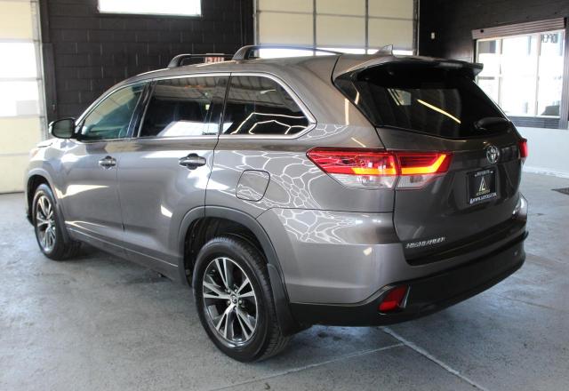  TOYOTA HIGHLANDER 2018 Gray