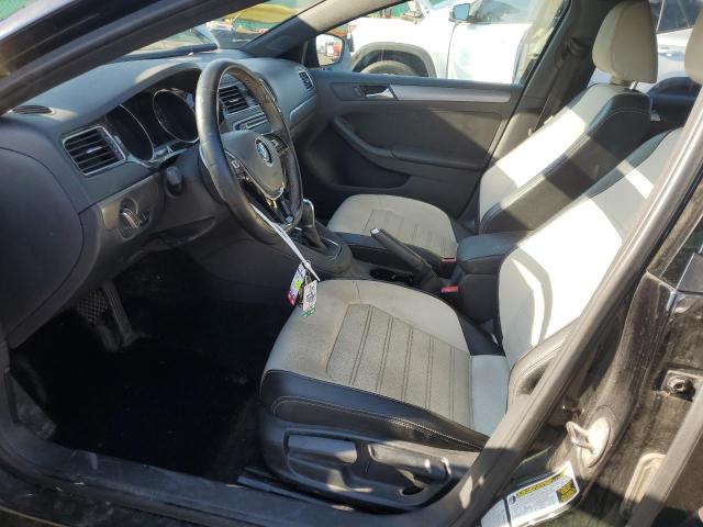 Sedans VOLKSWAGEN JETTA 2016 Czarny