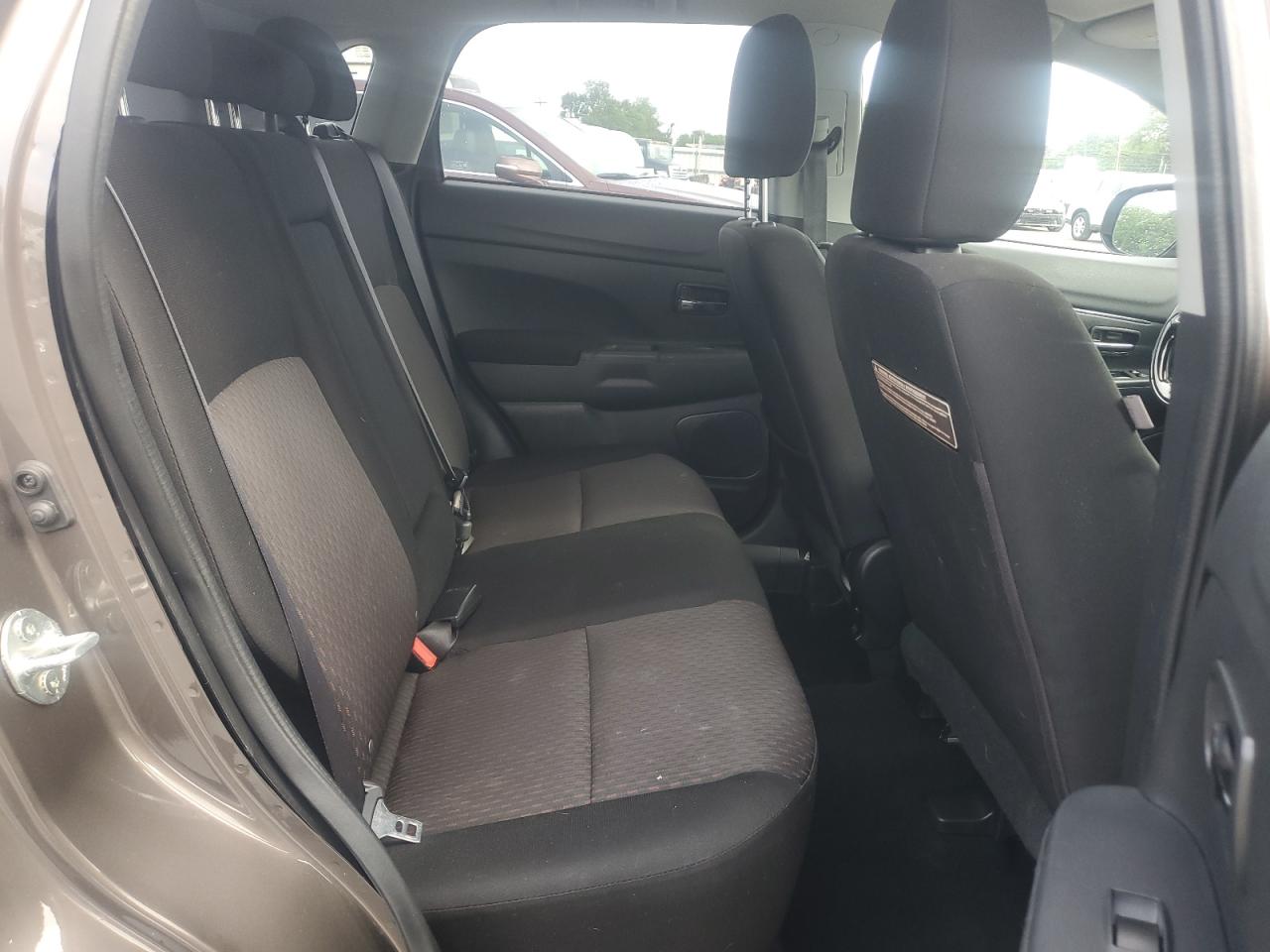 2017 Mitsubishi Outlander Sport Es VIN: JA4AP3AU7HZ068400 Lot: 64062425
