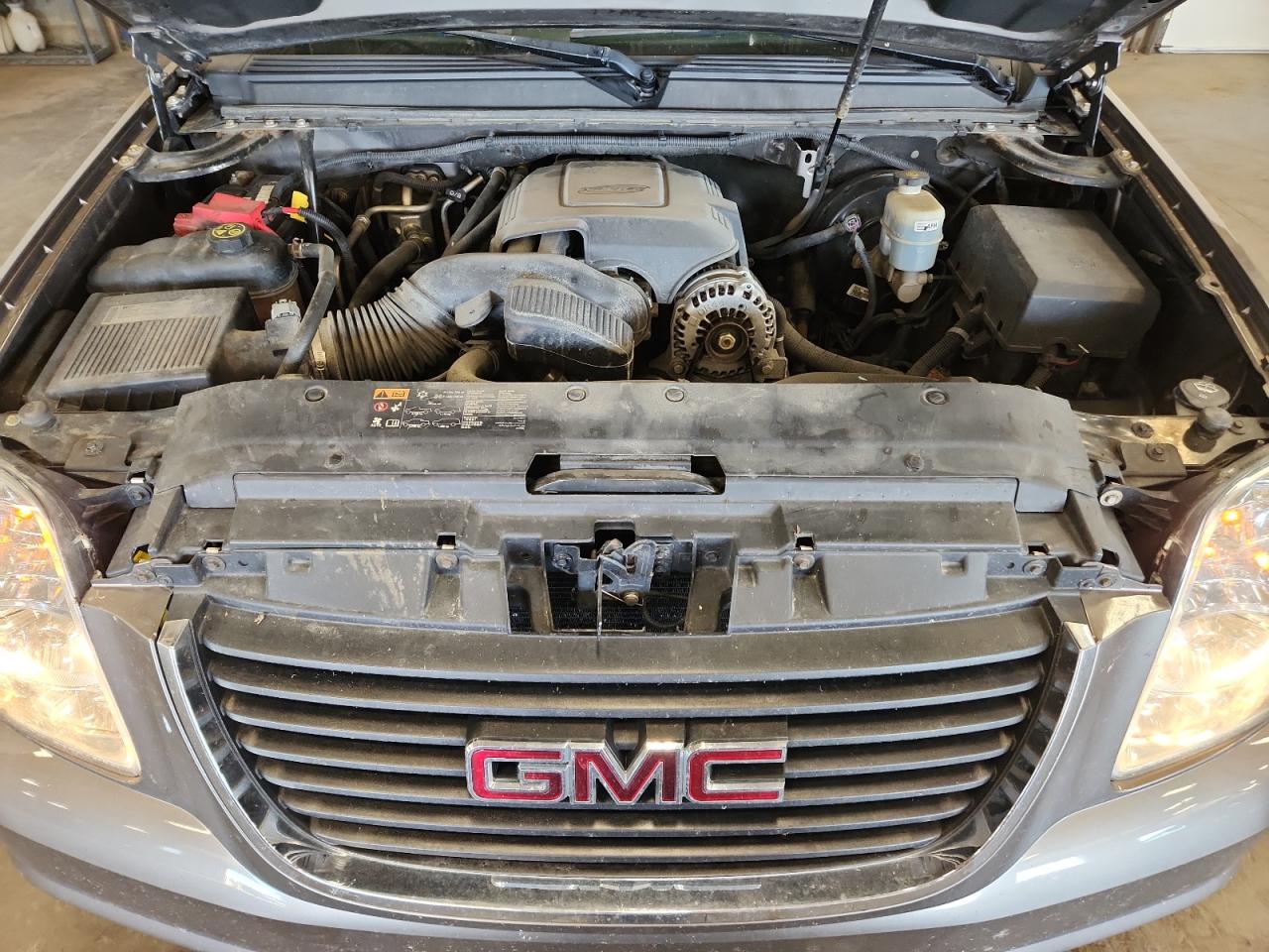 2014 GMC Yukon Slt VIN: 1GKS2CE07ER105106 Lot: 66558835