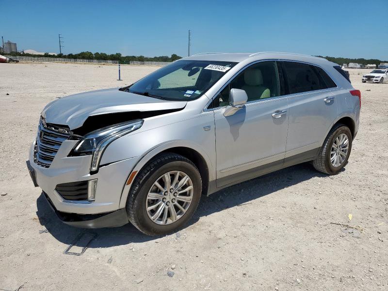  CADILLAC XT5 2017 Серебристый