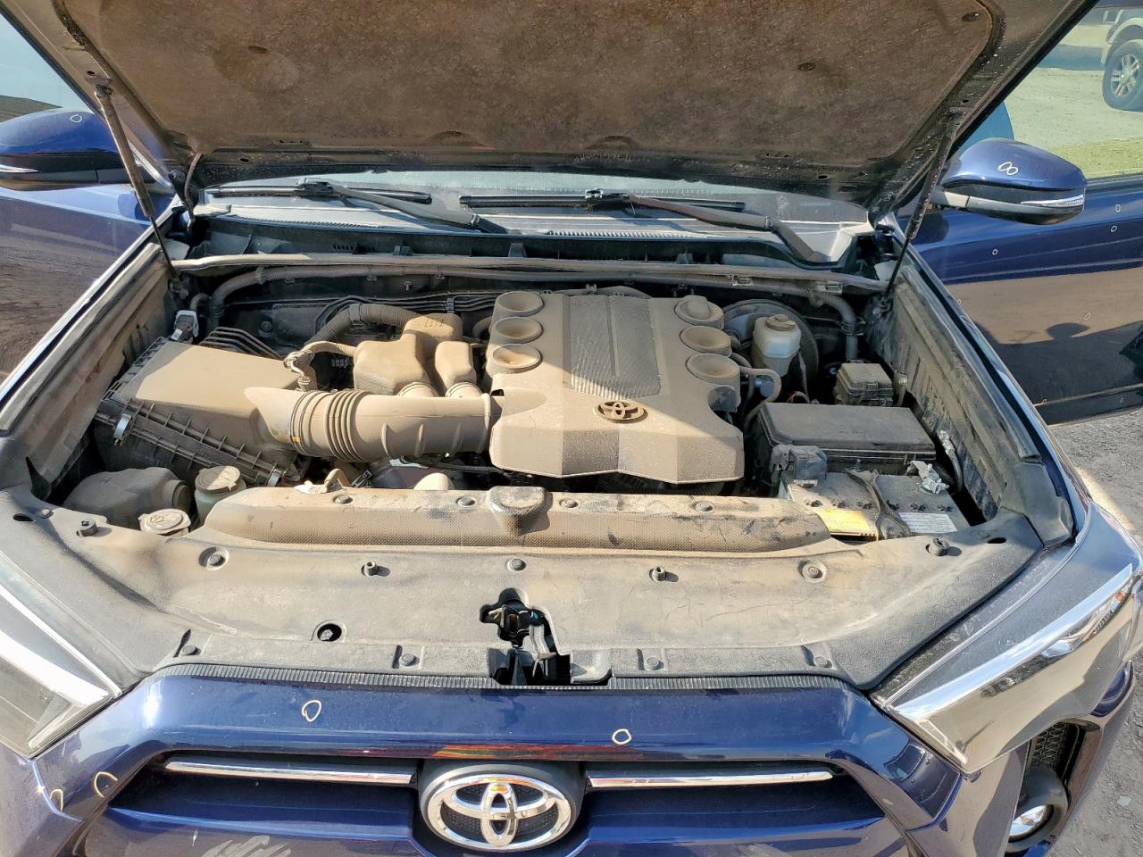 2021 Toyota 4Runner Sr5 VIN: JTEFU5JR2M5233570 Lot: 64588995