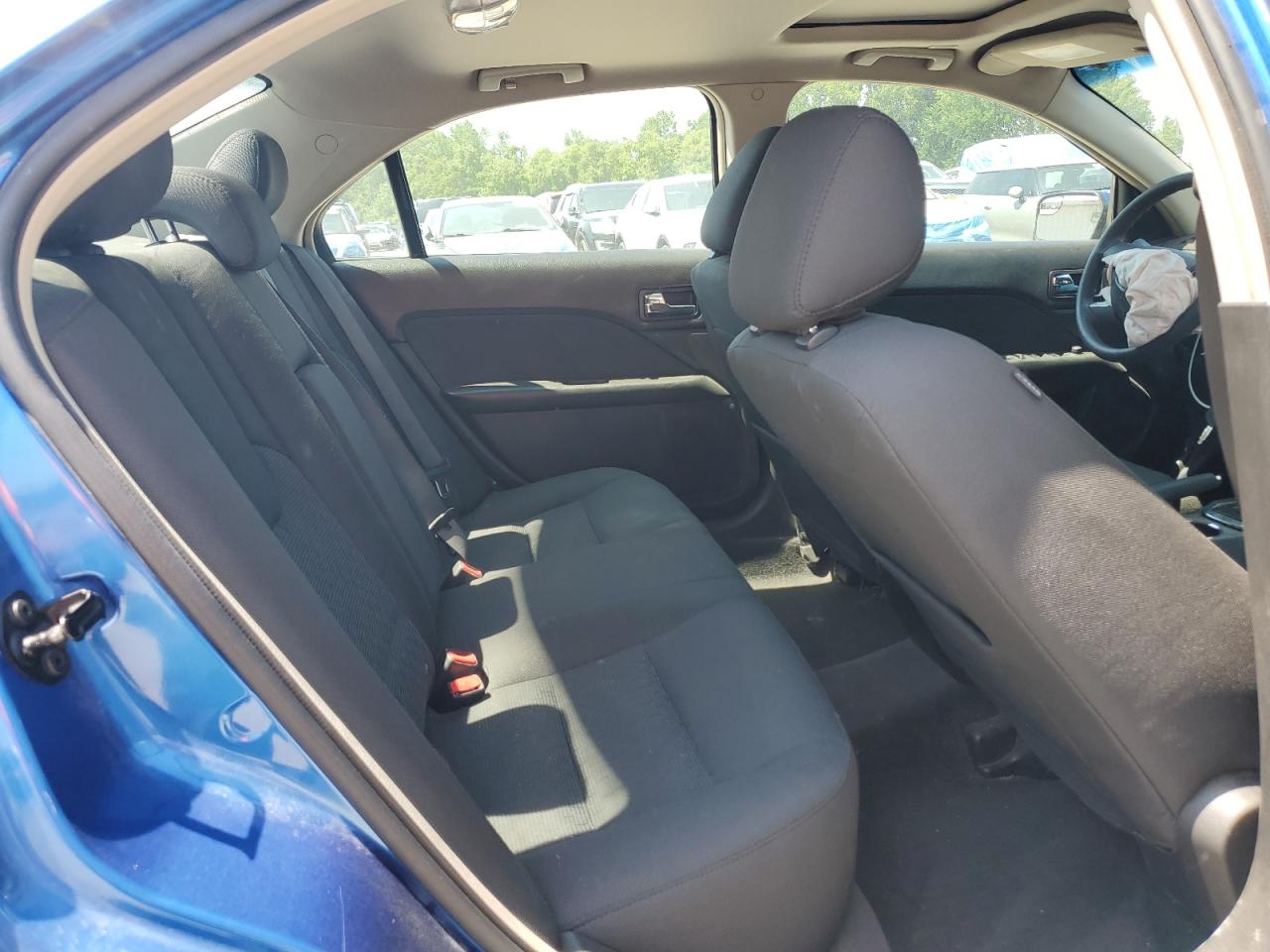 2011 Ford Fusion Se VIN: 3FAHP0HA8BR127499 Lot: 64522325