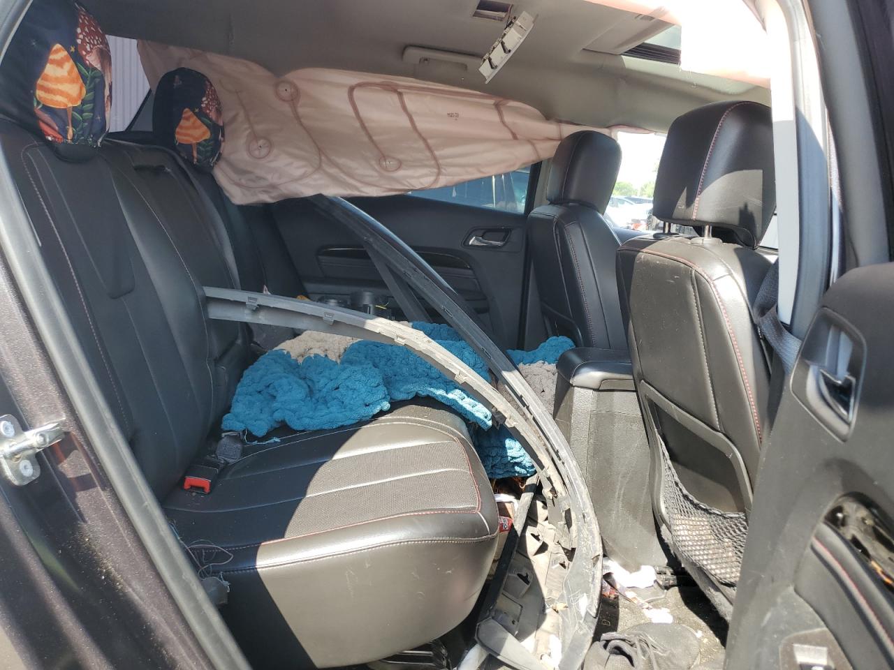 2015 GMC Terrain Denali VIN: 2GKFLUE33F6303273 Lot: 63159685