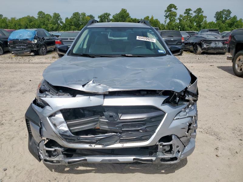  SUBARU OUTBACK 2024 Silver