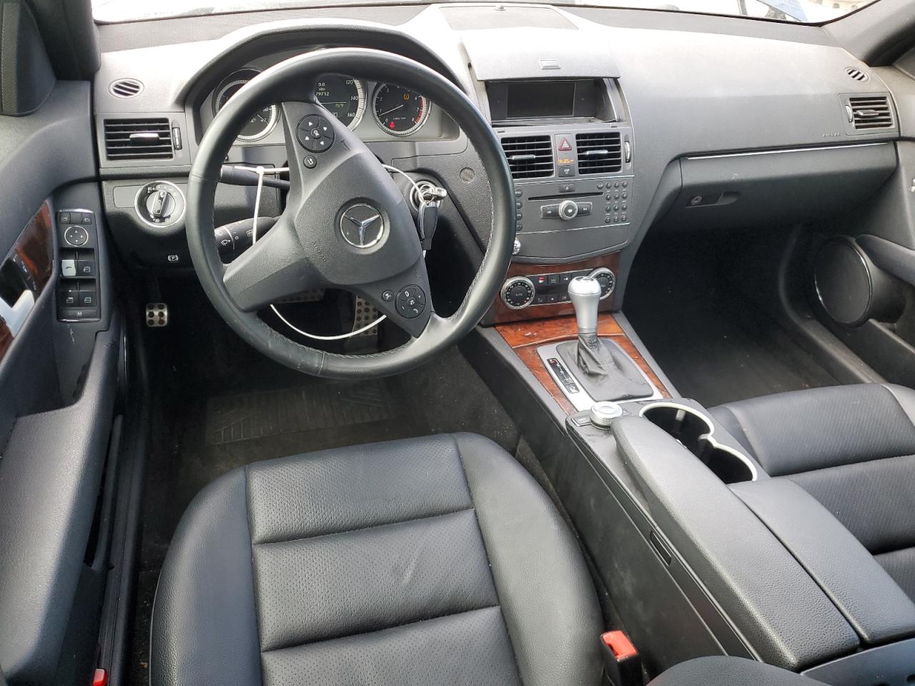 2010 Mercedes-Benz C 300 VIN: WDDGF5EB5AR110842 Lot: 63125875
