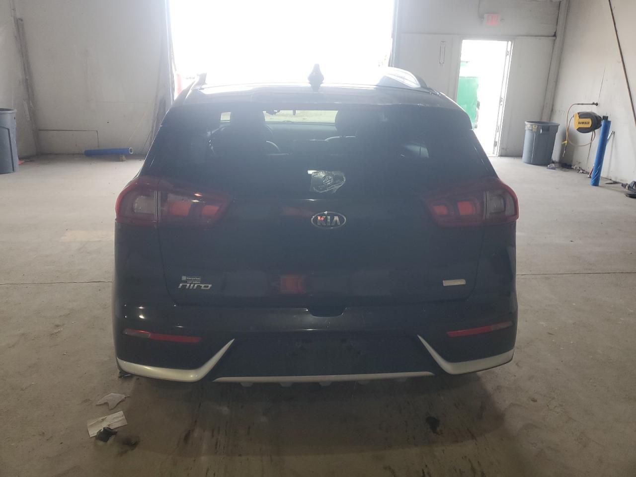 2017 Kia Niro Ex VIN: KNDCC3LC5H5037295 Lot: 64588555