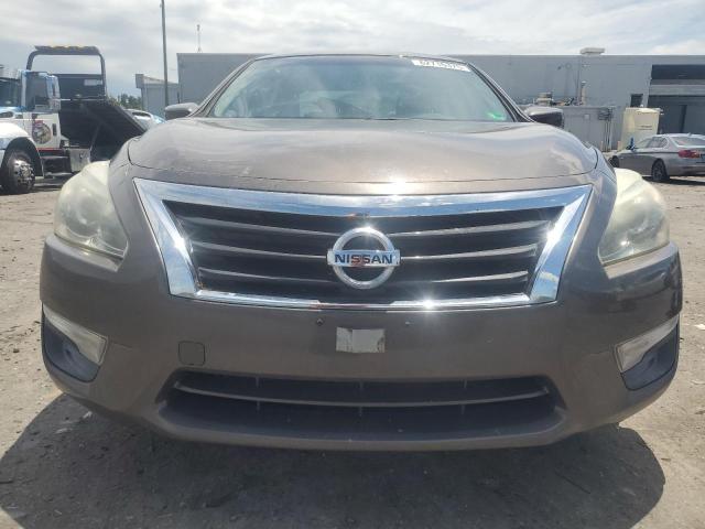 Sedans NISSAN ALTIMA 2013 Brązowy