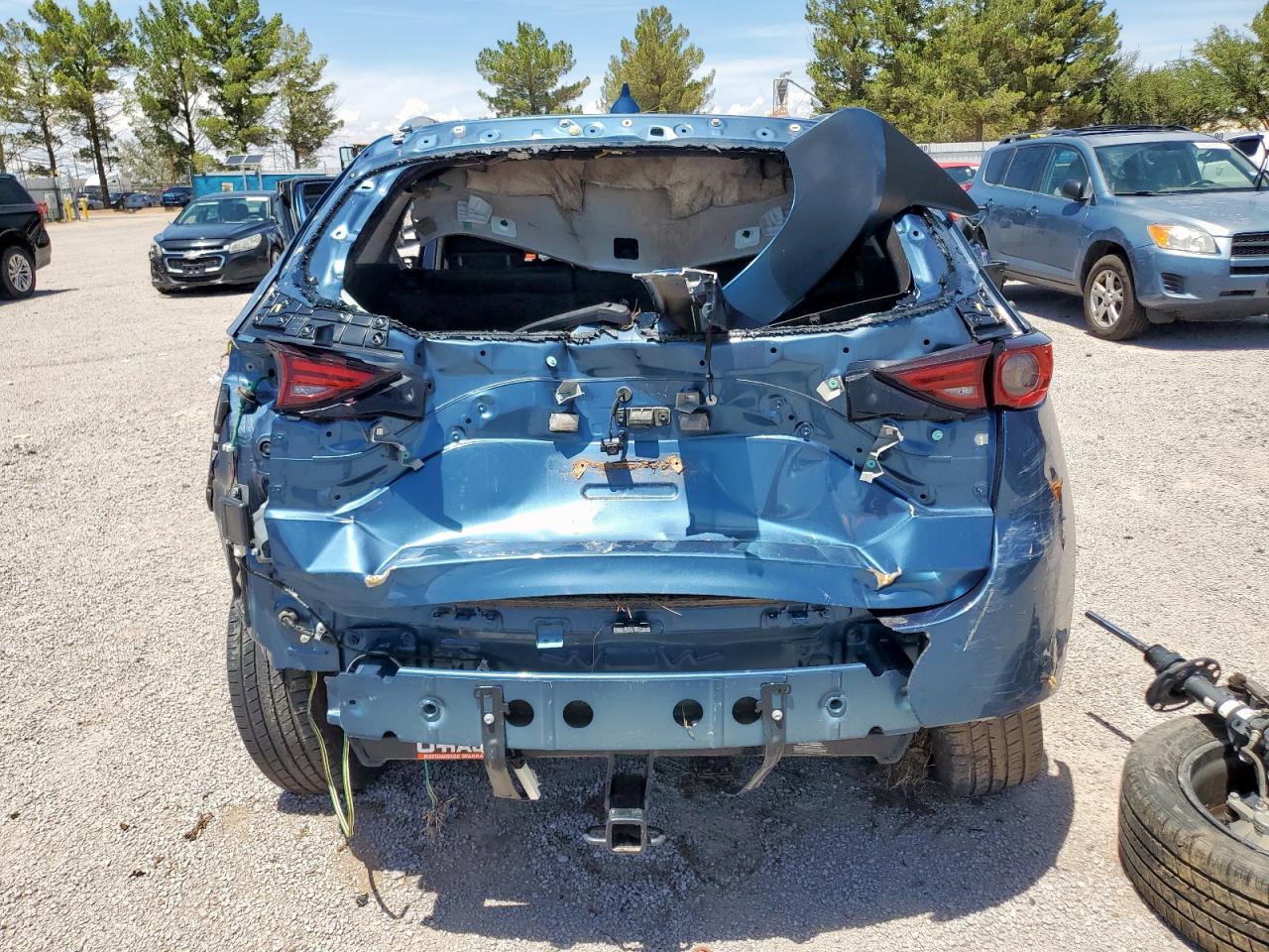 2017 Mazda Cx-5 Grand Touring VIN: JM3KFADL2H0217862 Lot: 65802505