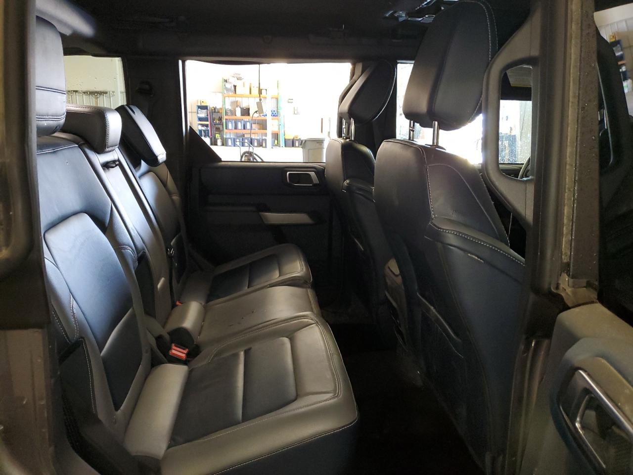 2022 Ford Bronco Base VIN: 1FMEE5DP1NLA75464 Lot: 63339015