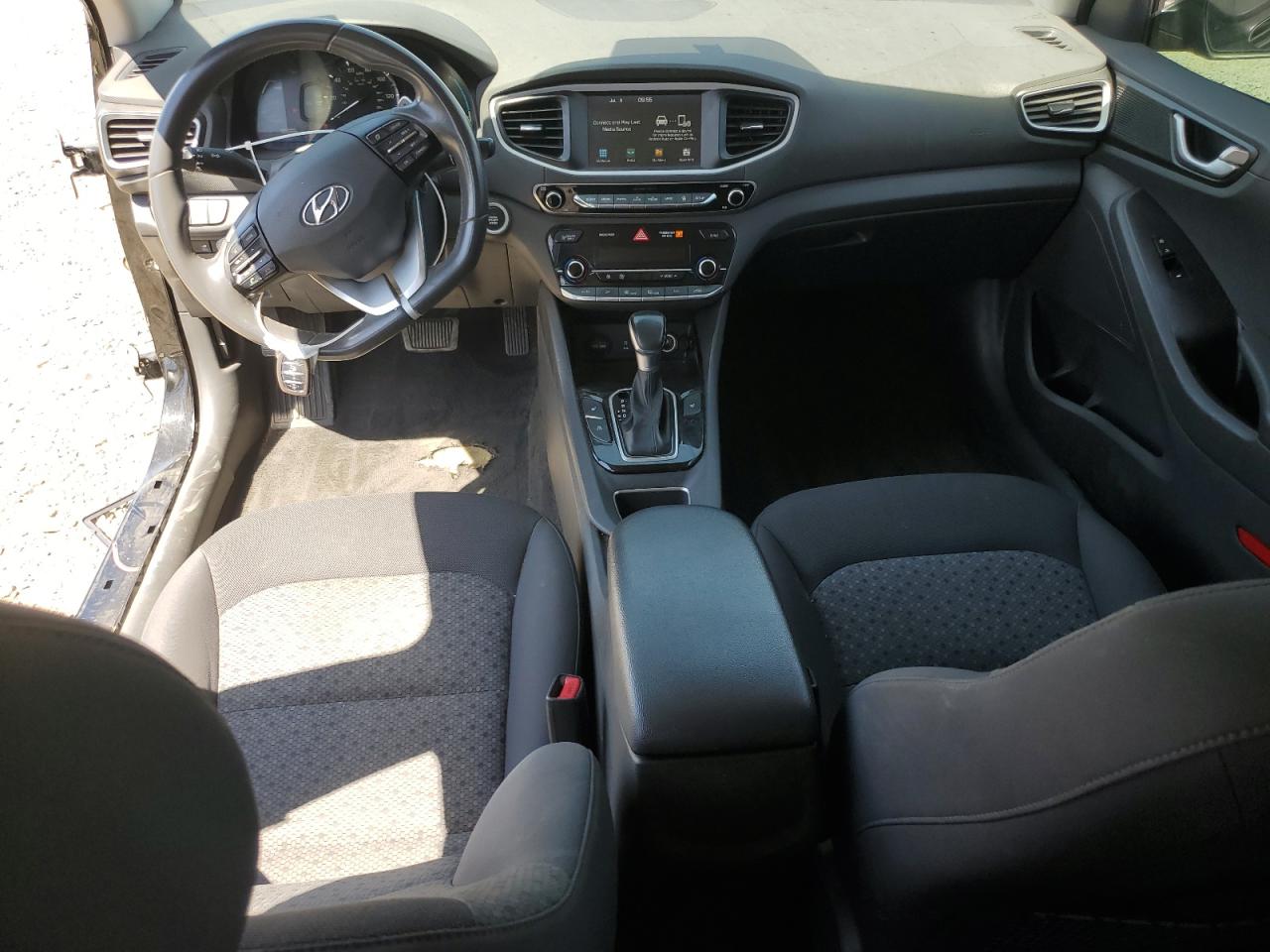 2019 Hyundai Ioniq VIN: KMHC65LD4KU111438 Lot: 64239755