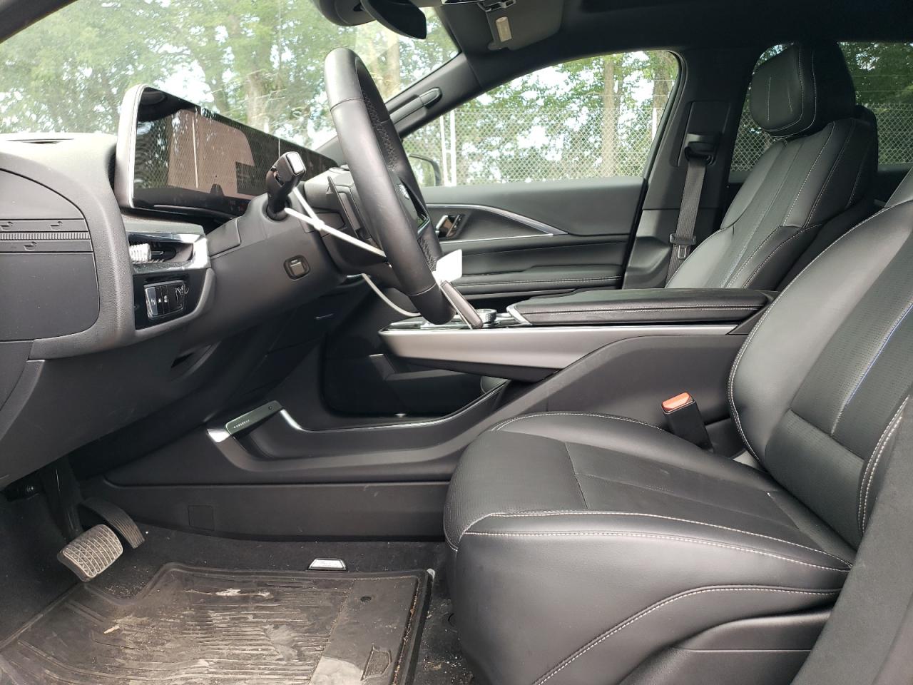 2024 Cadillac Lyriq Luxury VIN: 1GYKPPRK1RZ103013 Lot: 63500575