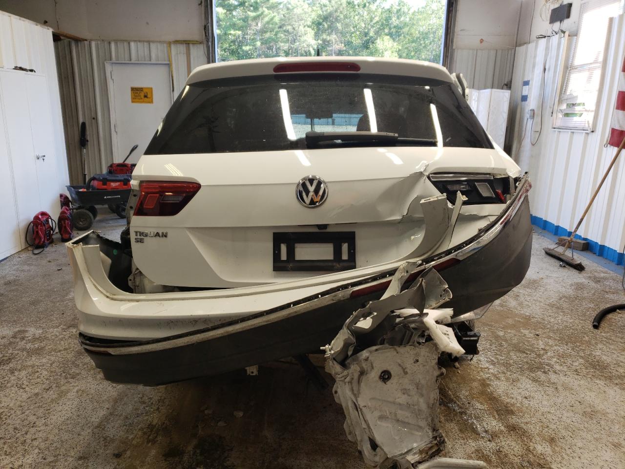 2018 Volkswagen Tiguan Se VIN: 3VV2B7AX7JM005574 Lot: 63656435