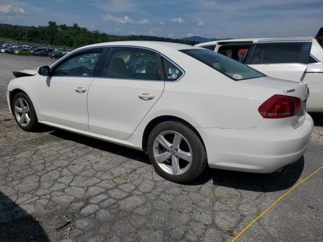  VOLKSWAGEN PASSAT 2014 Biały