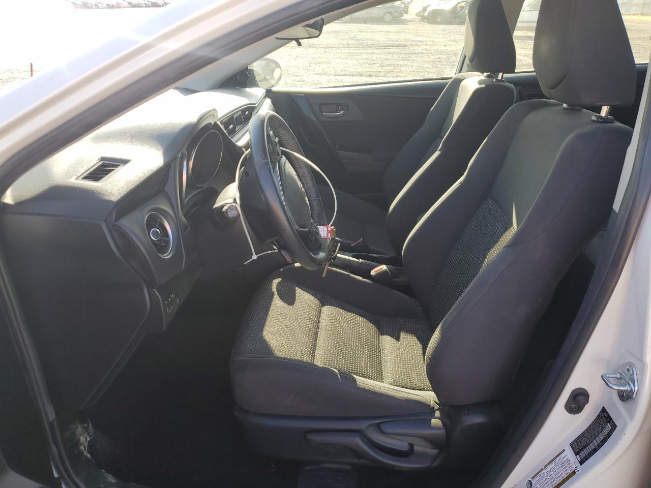 jtnkarje4hj546399 JTNKARJE4HJ546399 2017 Toyota Corolla Im