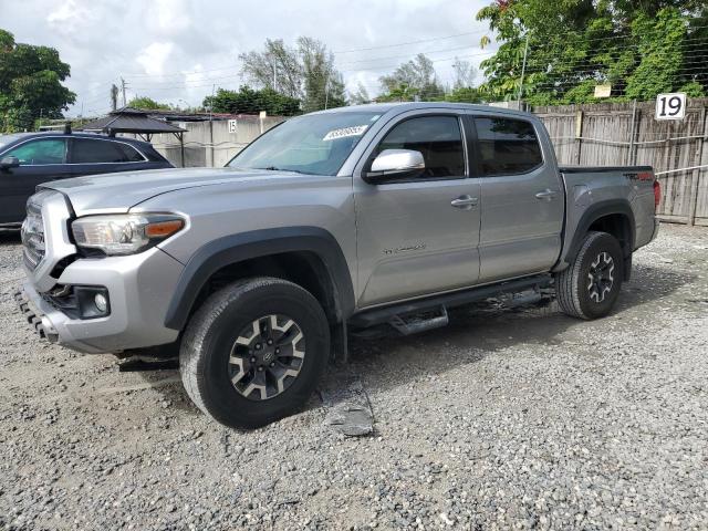  TOYOTA TACOMA 2017 Srebrny