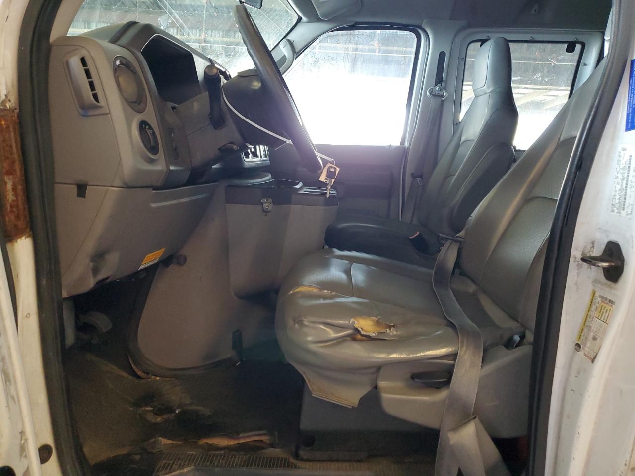 2013 Ford Econoline E350 Super Duty Wagon VIN: 1FBSS3BL3DDA77380 Lot: 63444055