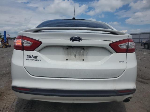 Sedans FORD FUSION 2015 Biały