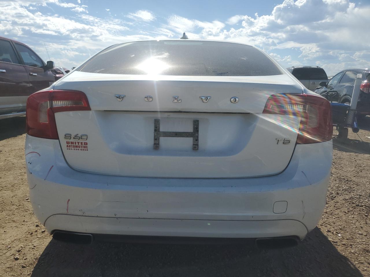 2015 Volvo S60 Premier VIN: YV126MFB7F1315639 Lot: 64119425