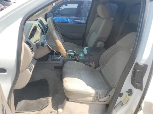 Пікапи NISSAN FRONTIER 2013 Білий