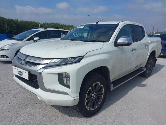 2020 MITSUBISHI L200 WARRIOR DI-D  for sale at Copart ST HELENS