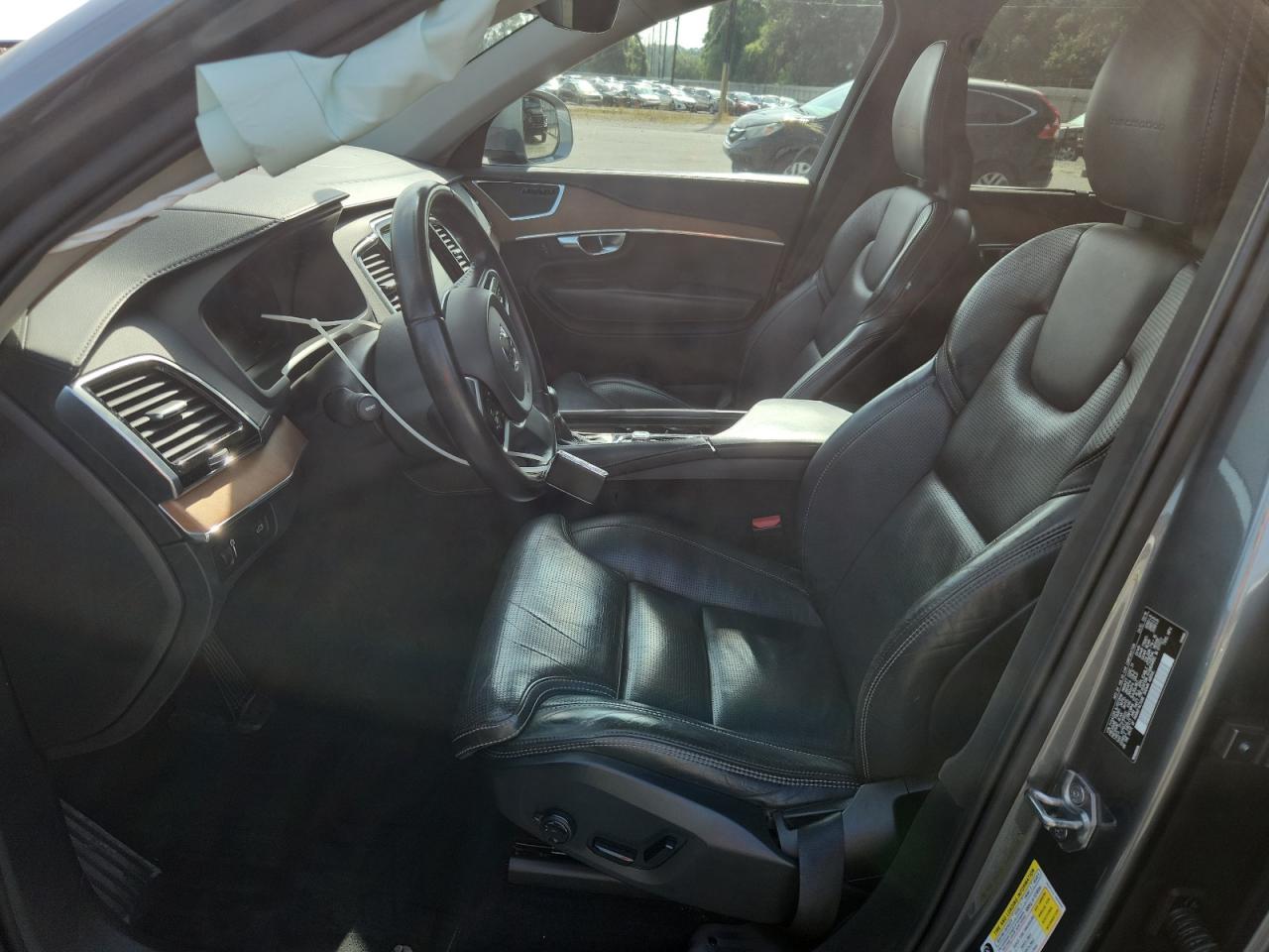 2018 Volvo Xc90 T6 VIN: YV4A22PL8J1372916 Lot: 64194625