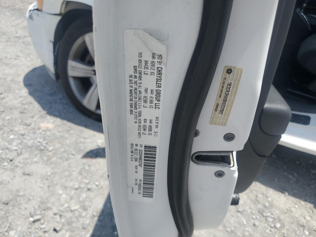 2011 Dodge Caliber Mainstreet VIN: 1B3CB3HA0BD237607 Lot: 63479535