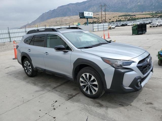 SUBARU OUTBACK 2025 Серебристый
