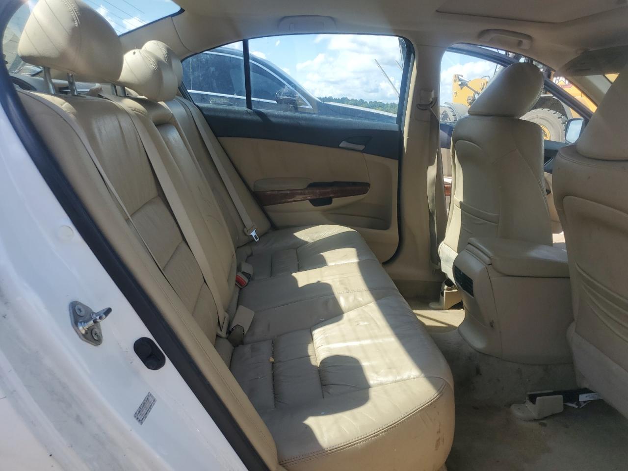 2011 Honda Accord Exl VIN: 1HGCP2F84BA066826 Lot: 64988805