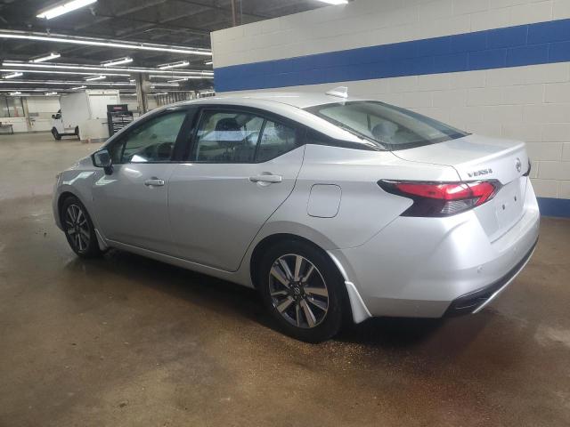  NISSAN VERSA 2020 Silver