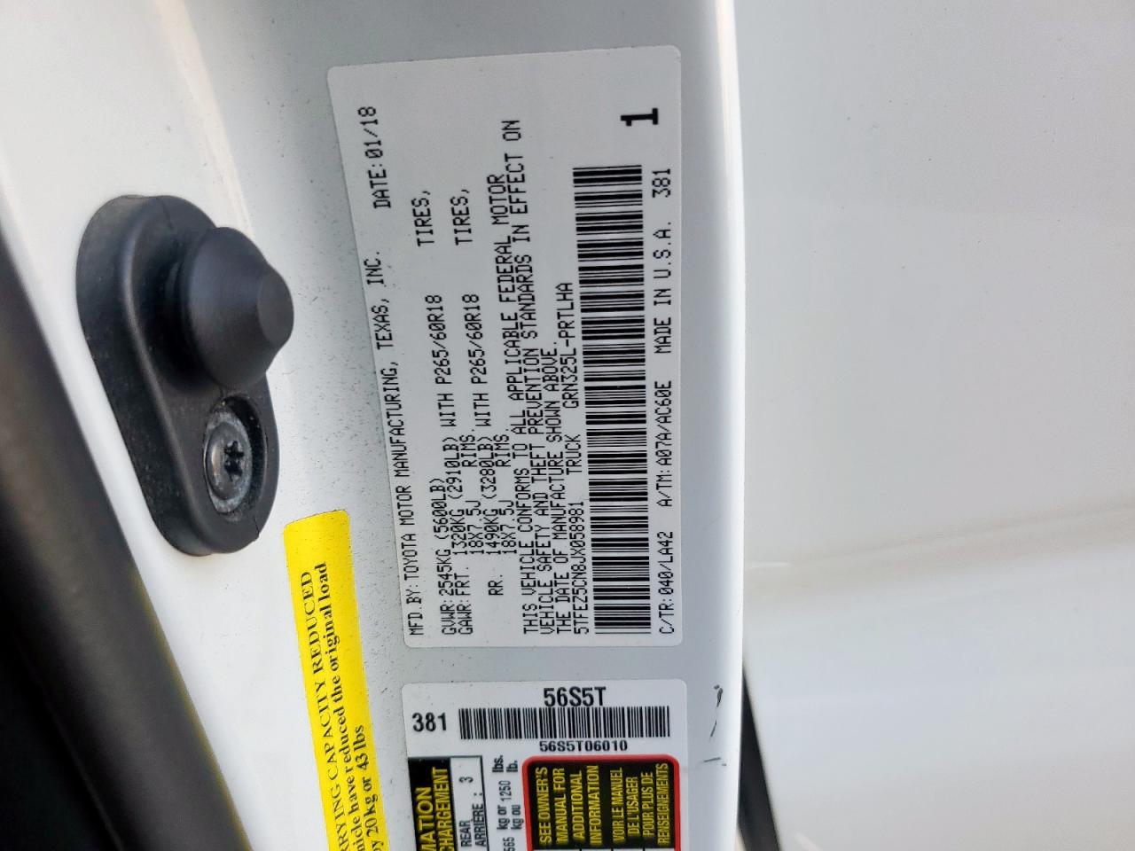 2018 Toyota Tacoma Double Cab VIN: 5TFEZ5CN8JX058981 Lot: 64177745