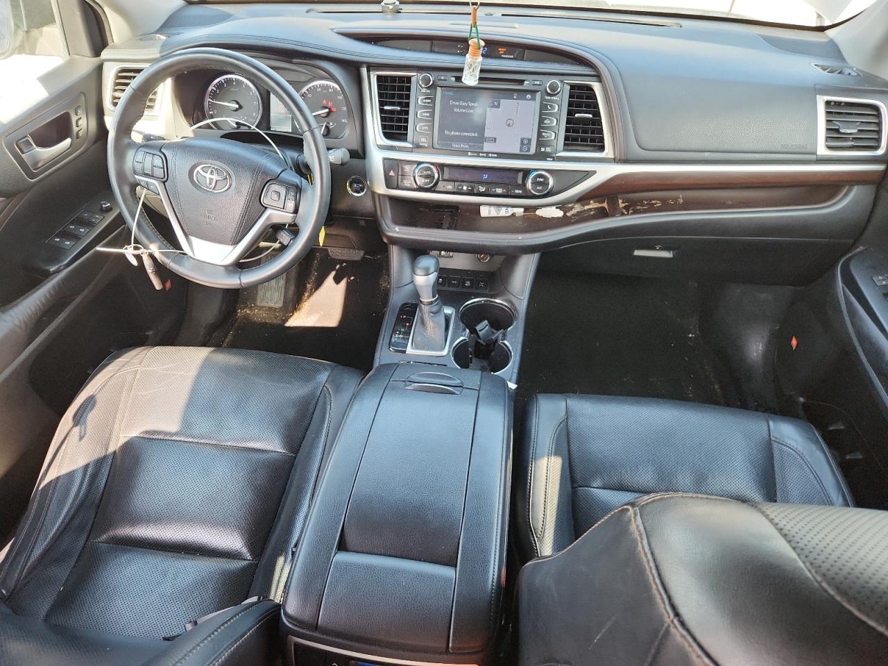 2016 Toyota Highlander Limited VIN: 5TDDKRFHXGS276562 Lot: 64418265