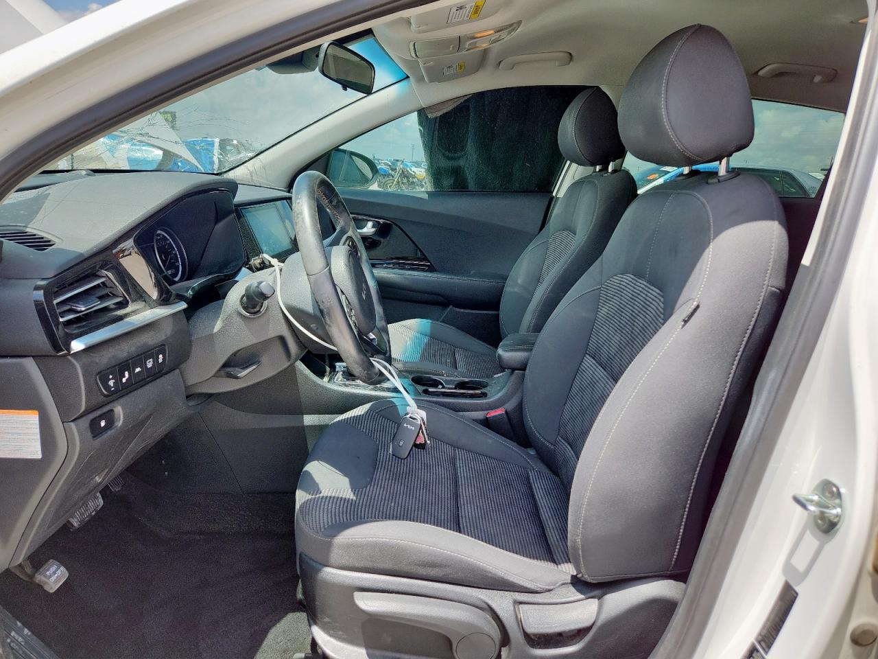 2022 Kia Niro Lx VIN: KNDCB3LC0N5504251 Lot: 64615935