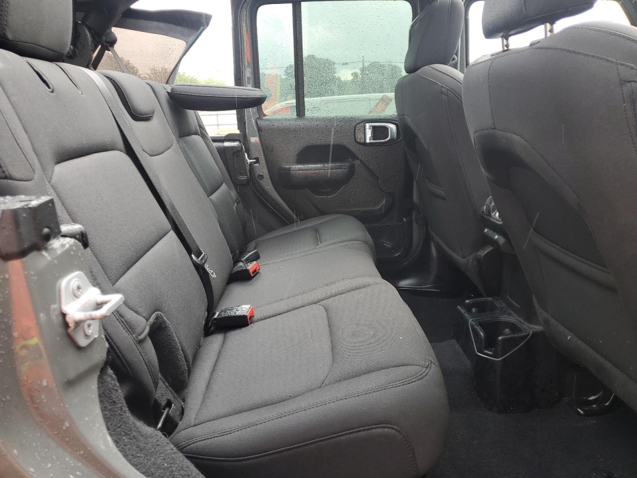 2021 Jeep Wrangler Unlimited Sport VIN: 1C4HJXDM4MW582323 Lot: 63880535