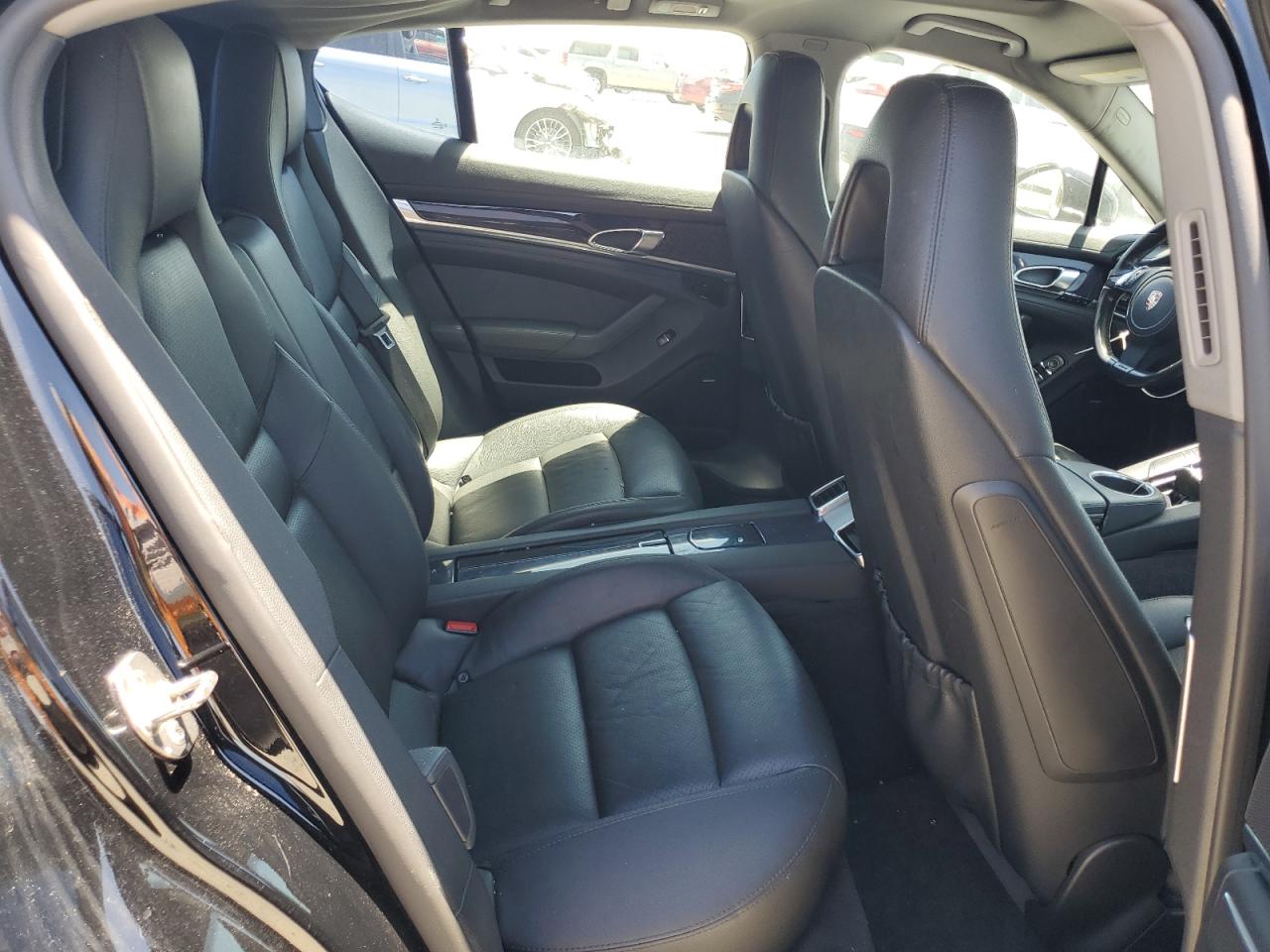 2011 Porsche Panamera S VIN: WP0AB2A70BL060318 Lot: 63541955