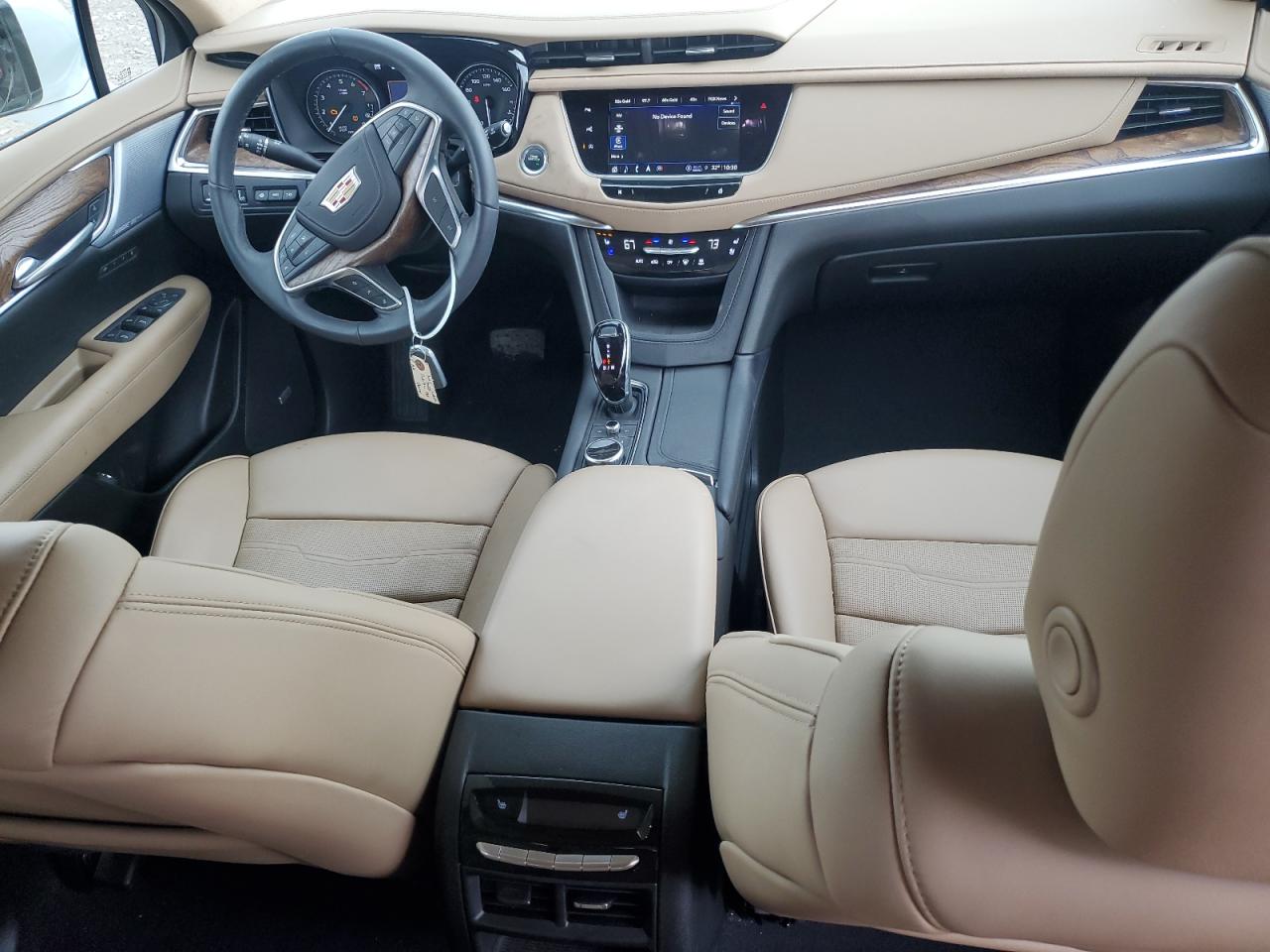 2024 Cadillac Xt5 Platinum Premium Luxury VIN: 1GYKNFR42RZ750277 Lot: 65033385