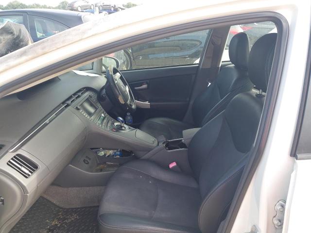2010 TOYOTA PRIUS T4 V