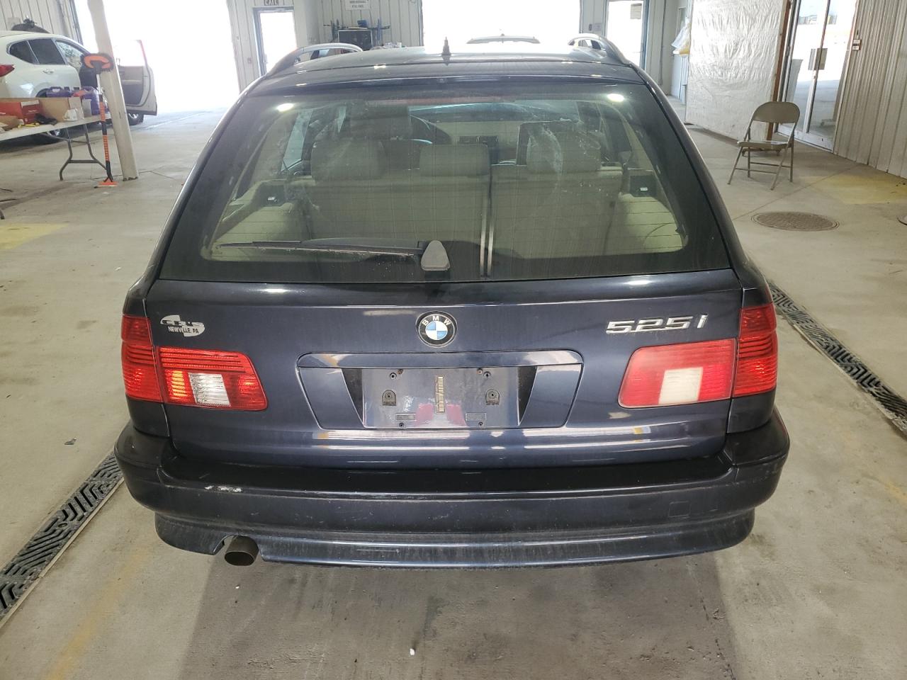 2001 BMW 525 It Automatic VIN: WBADS43421GD84986 Lot: 64464735