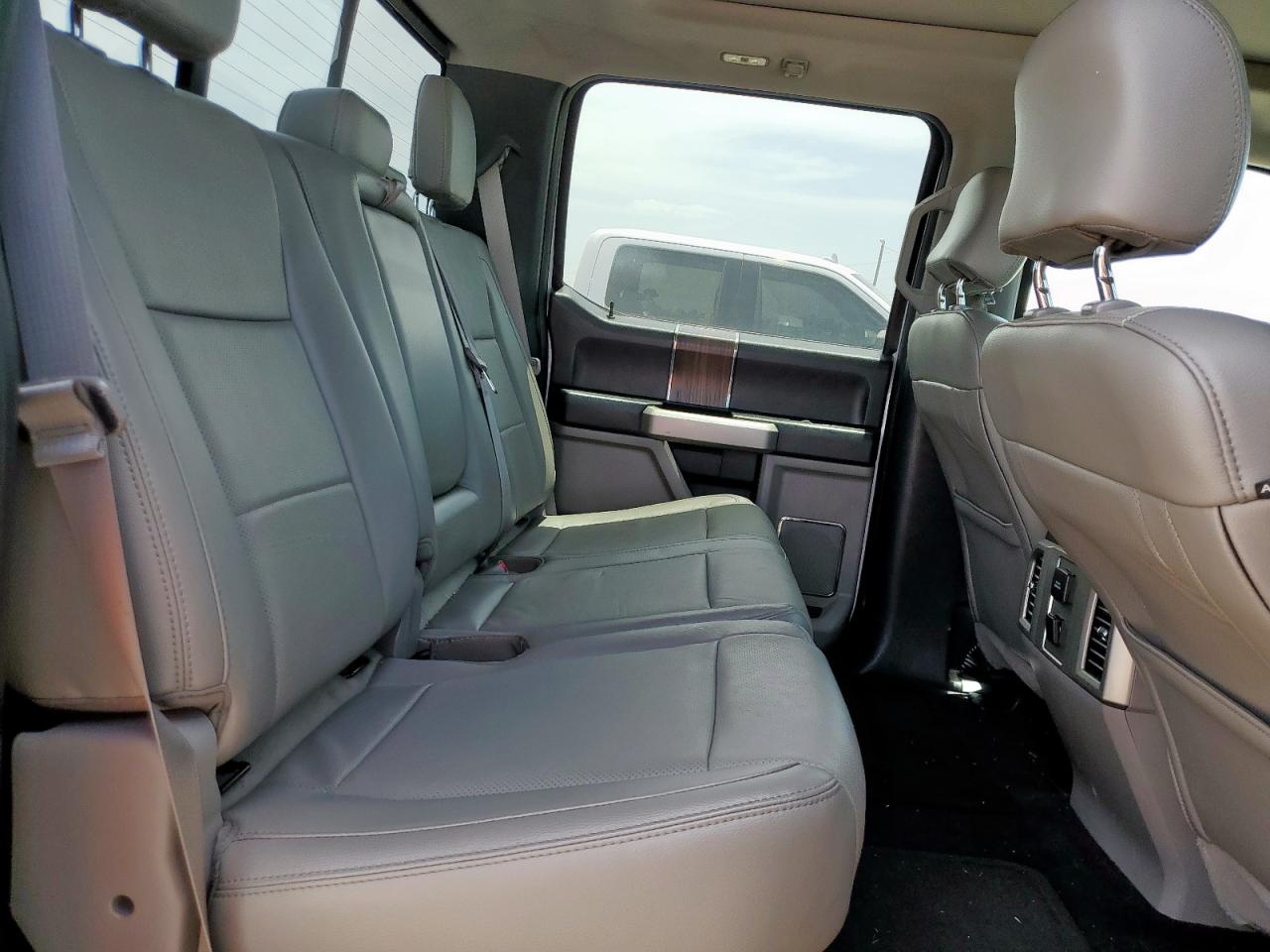 2016 Ford F150 Supercrew VIN: 1FTEW1CP5GKE82496 Lot: 65187955